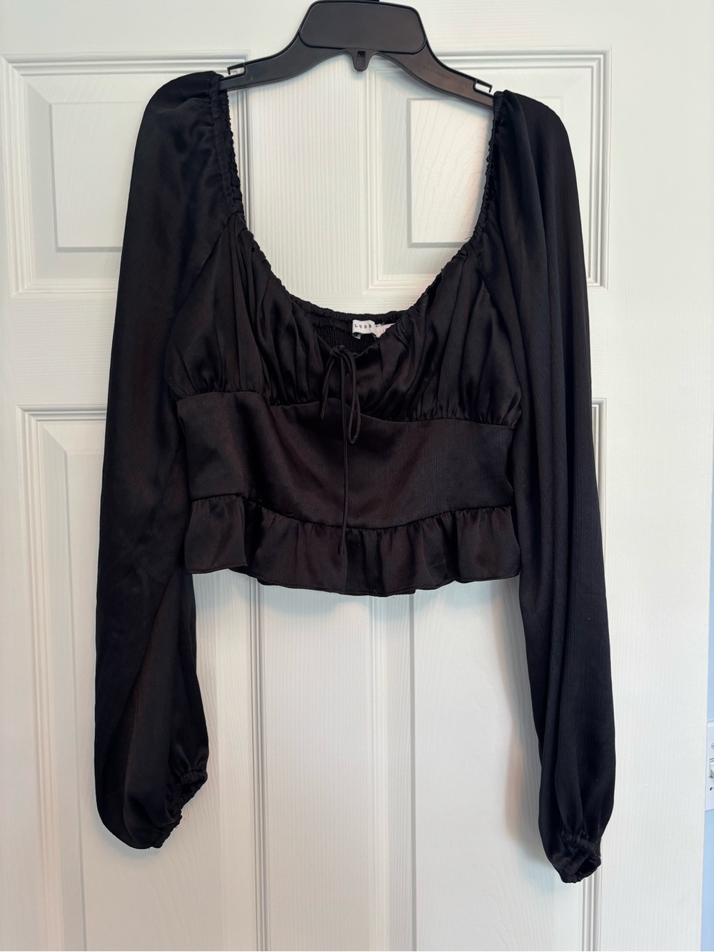 Black Puff-Sleeve Peasant Crop Top